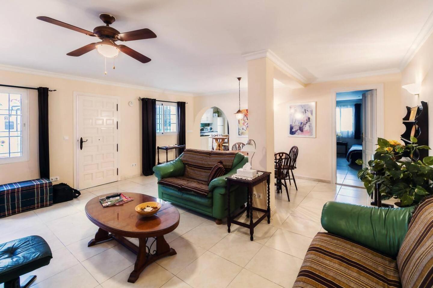Cyv Beach Vacation In Idyllic 3 Bedroom Apartment Fuengirola Luaran gambar